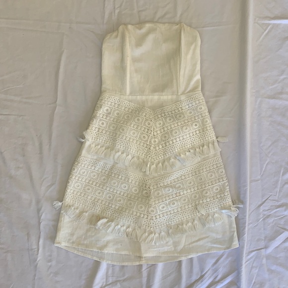 White Dress with Embroidered Details - Picture 1 of 3